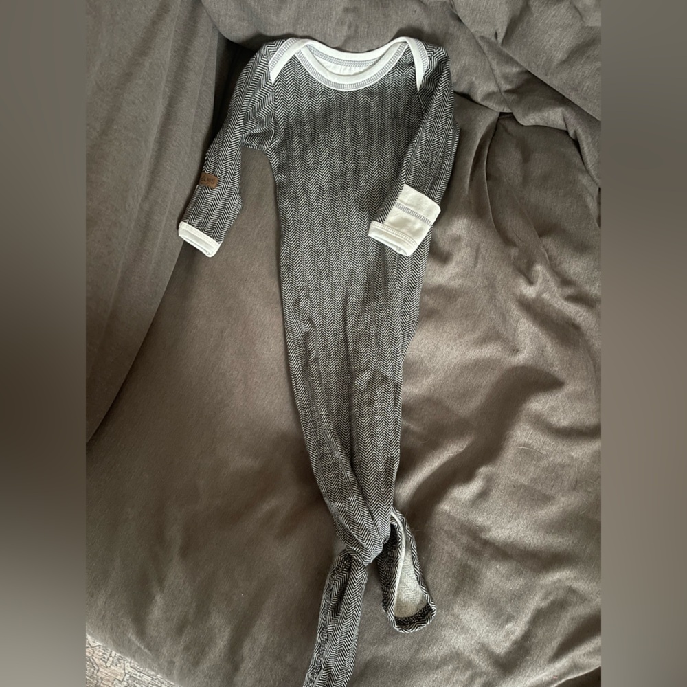 Cottage Collection | Baby Organic Cotton Knotted Nightgowns